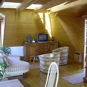 komfort-apartman.egerhotels.net/
